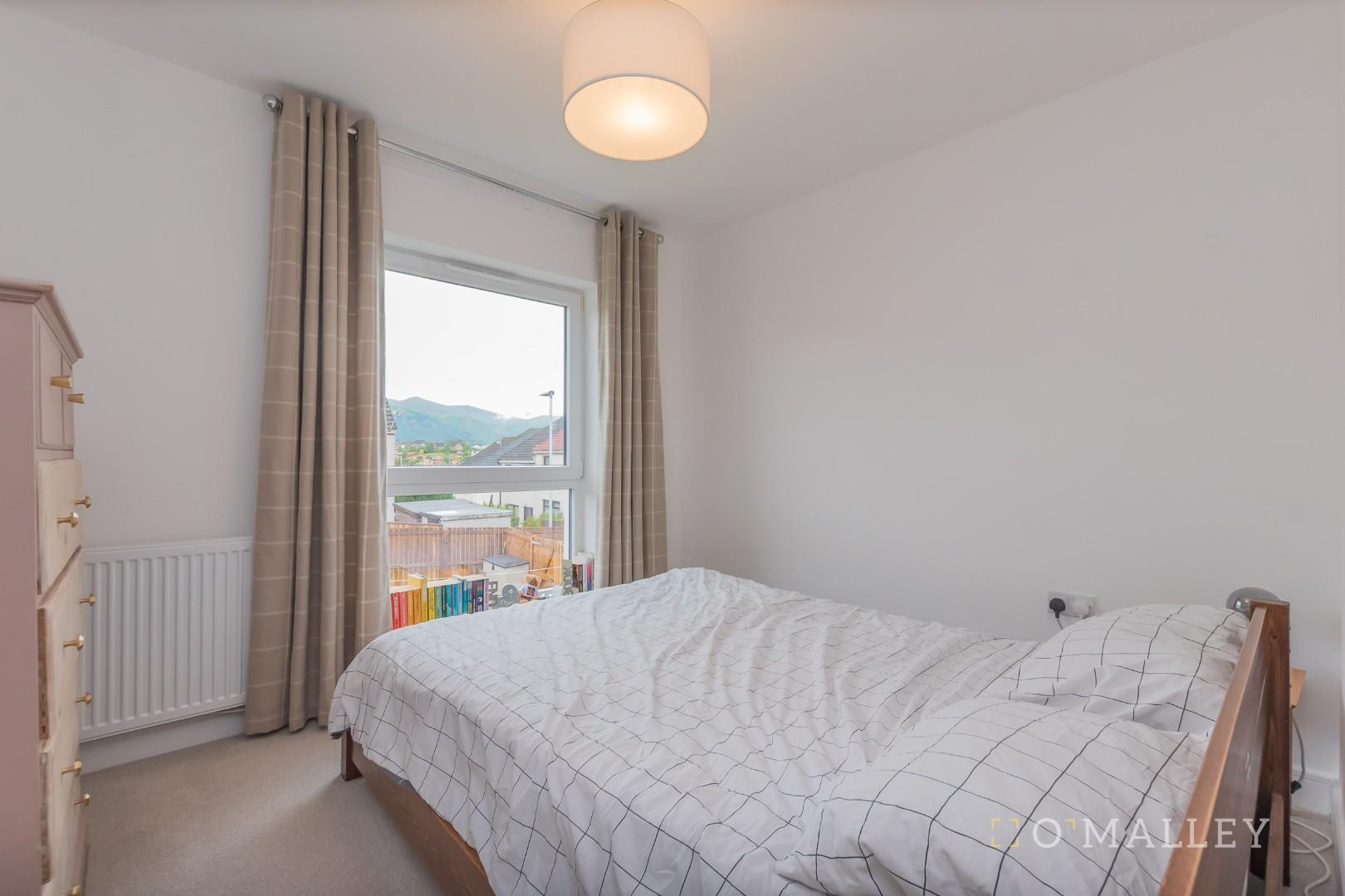 23. Bedroom 2 1.jpg